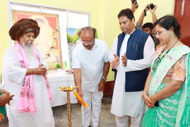 Governor Indrasena Reddy Nallu attends Hanumad Dhwaja Pujanam at Swami Dhananjay Das Kathiababa Mission College at West Bhubanban on April 23