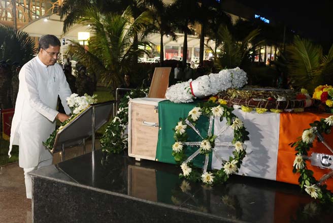 Chief Minister Dr Manik Saha pay tributes to the martyred soldier Subhankar Bhowmik at MBB Airport Agartala on November 20