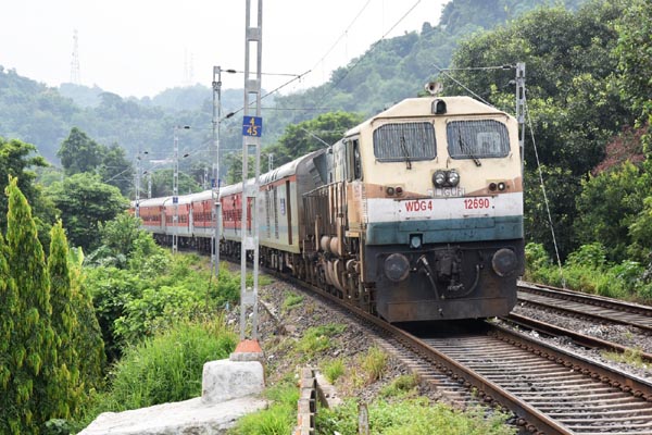 N.F. Railway extends periodicity of two special trains as to benefit passengers